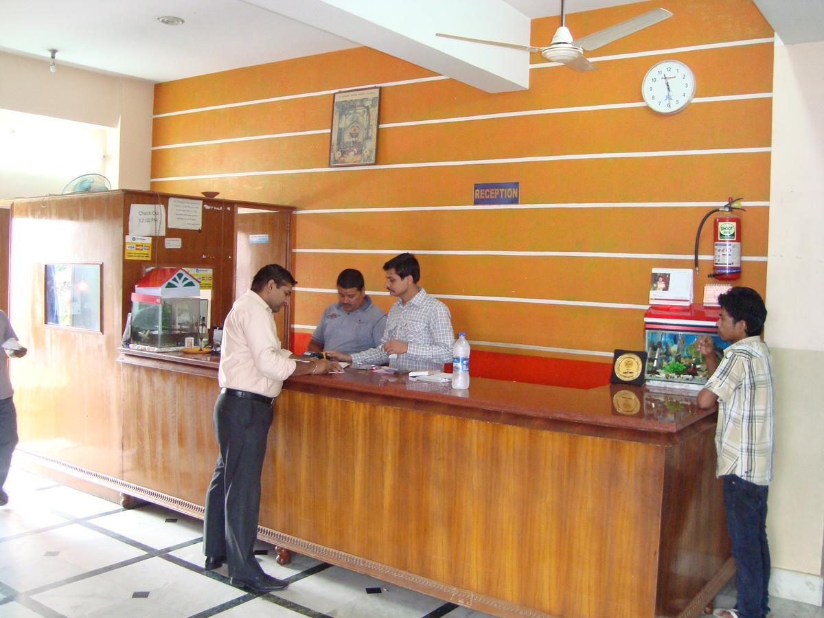 Hotel Ridhi N Sidhi Bettiah Luaran gambar